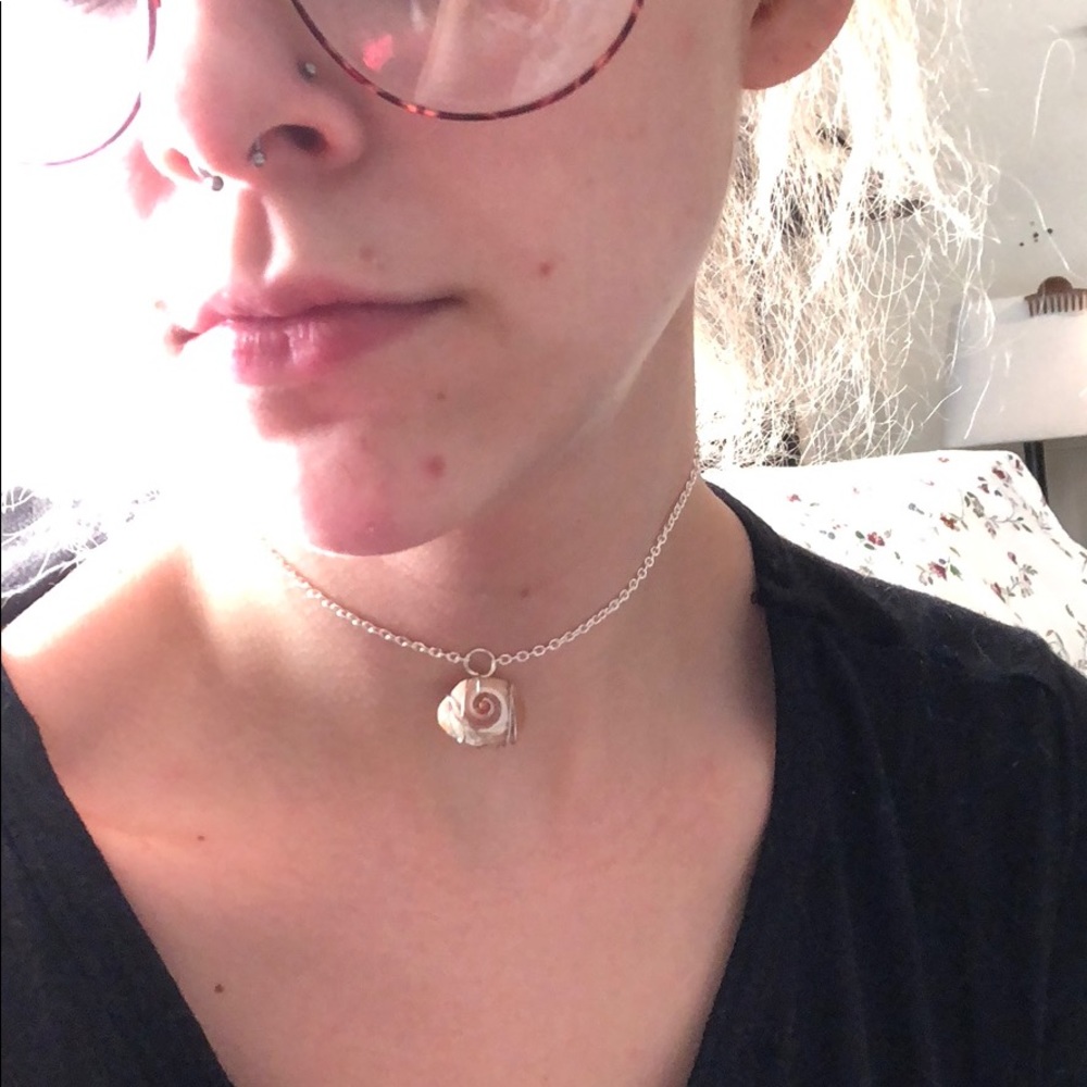 Shell choker necklace - Picture 4 of 4